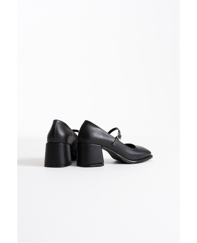 Siyah Cilt Kadın Topuklu Ayakkabı TR02MS02A