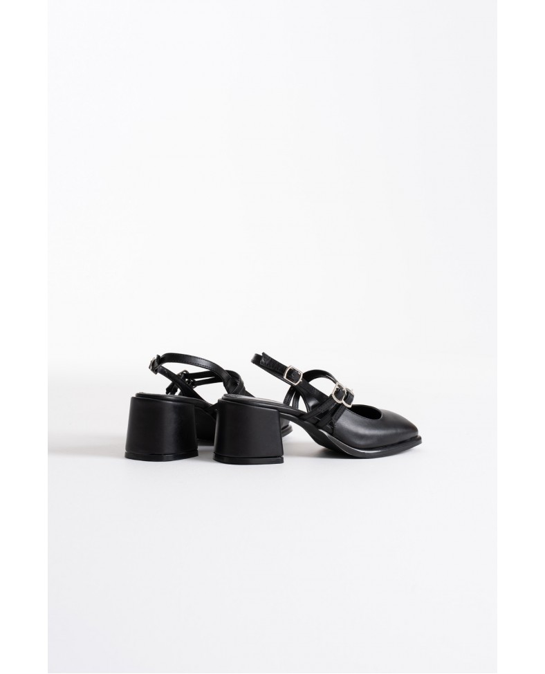 Siyah Cilt Kadın Topuklu Ayakkabı TR02MS03C