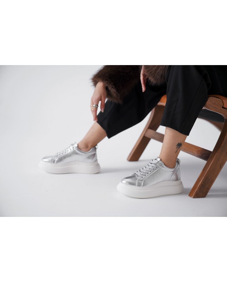 Gümüş Kadın Sneaker TR01MS05B