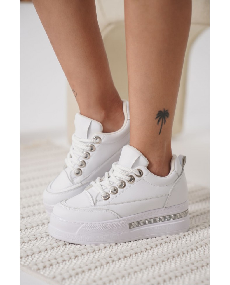 Beyaz Kadın Gizli Topuklu Sneaker TR04MS01B