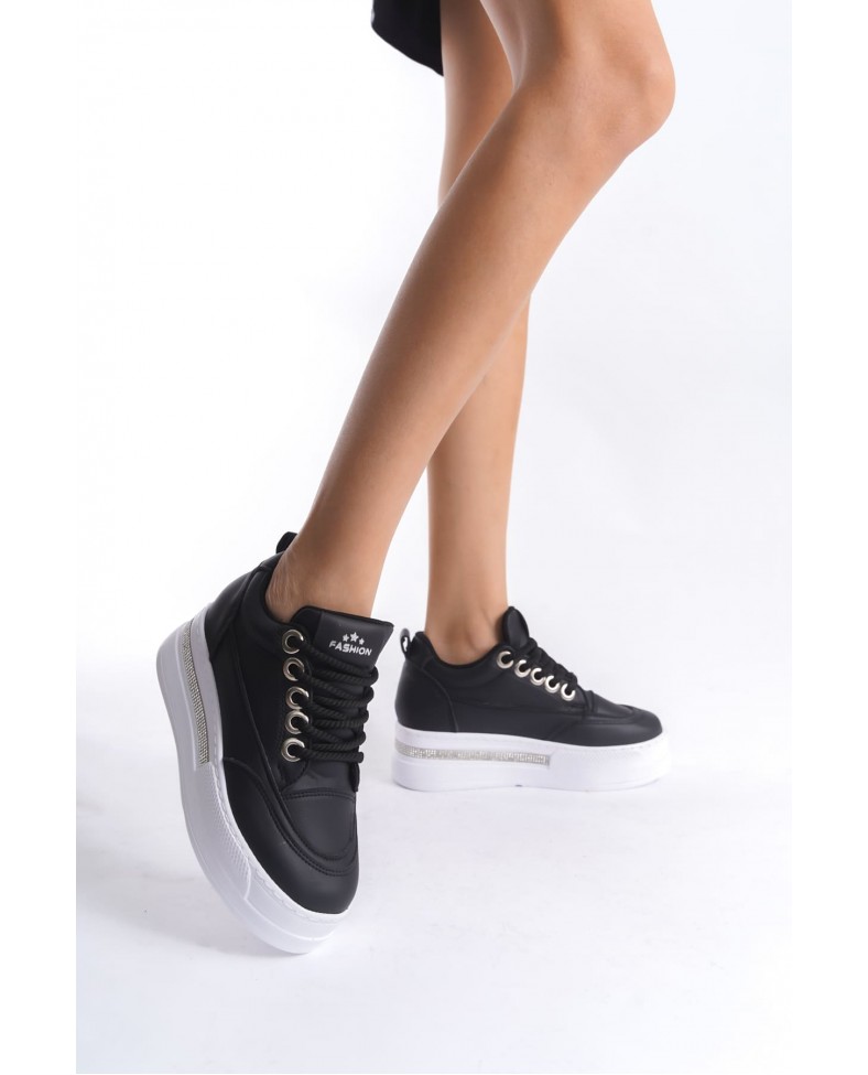 Siyah Kadın Gizli Topuklu Sneaker TR04MS01A