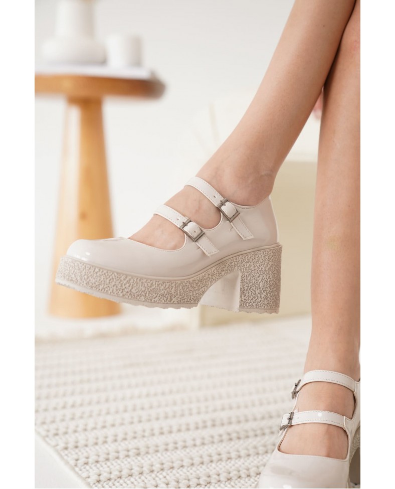 Kadın Bej Günlük Ayakkabı TR06MS07B