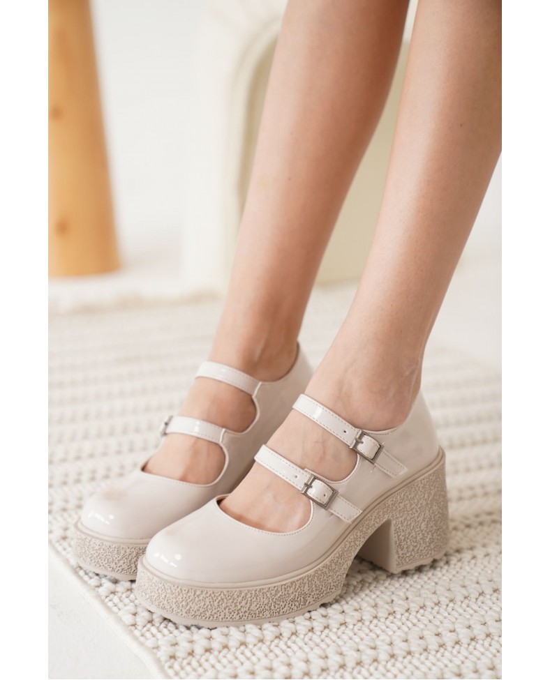 Kadın Bej Günlük Ayakkabı TR06MS07B