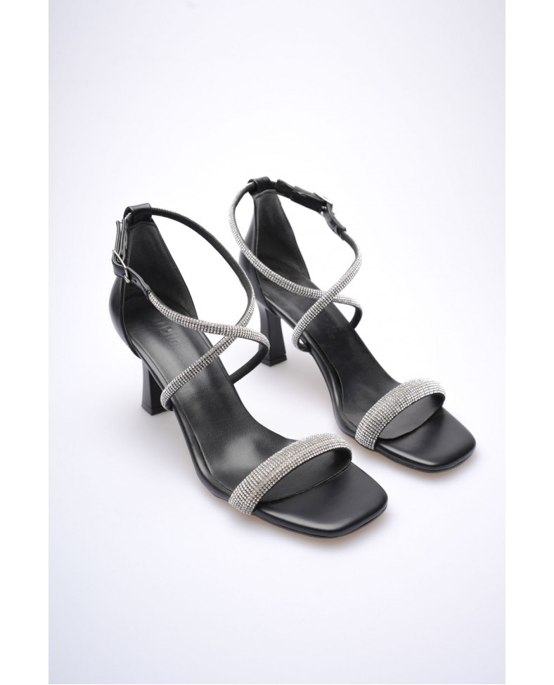 Siyah Kadın Topuklu Sandalet TR12MY03A