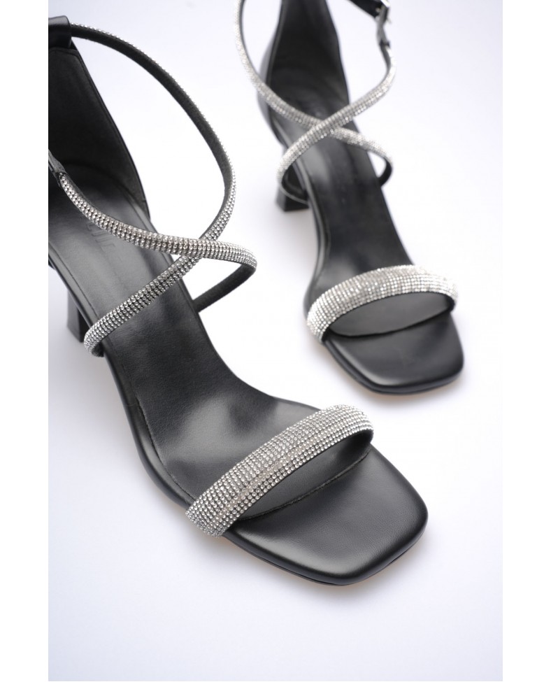 Siyah Kadın Topuklu Sandalet TR12MY03A
