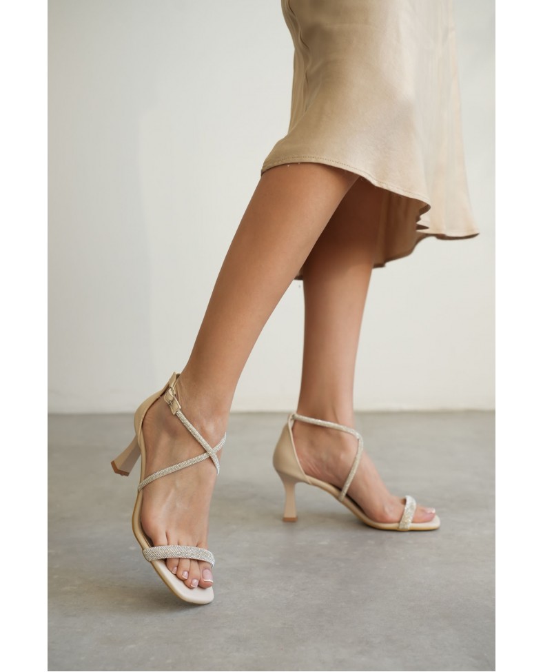 Bej Kadın Topuklu Sandalet TR12MY03C