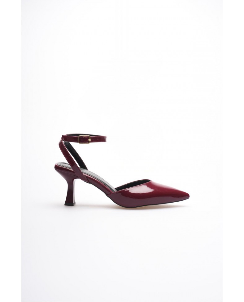 Kadın Bordo Rugan Topuklu Ayakkabı TR03MS02D