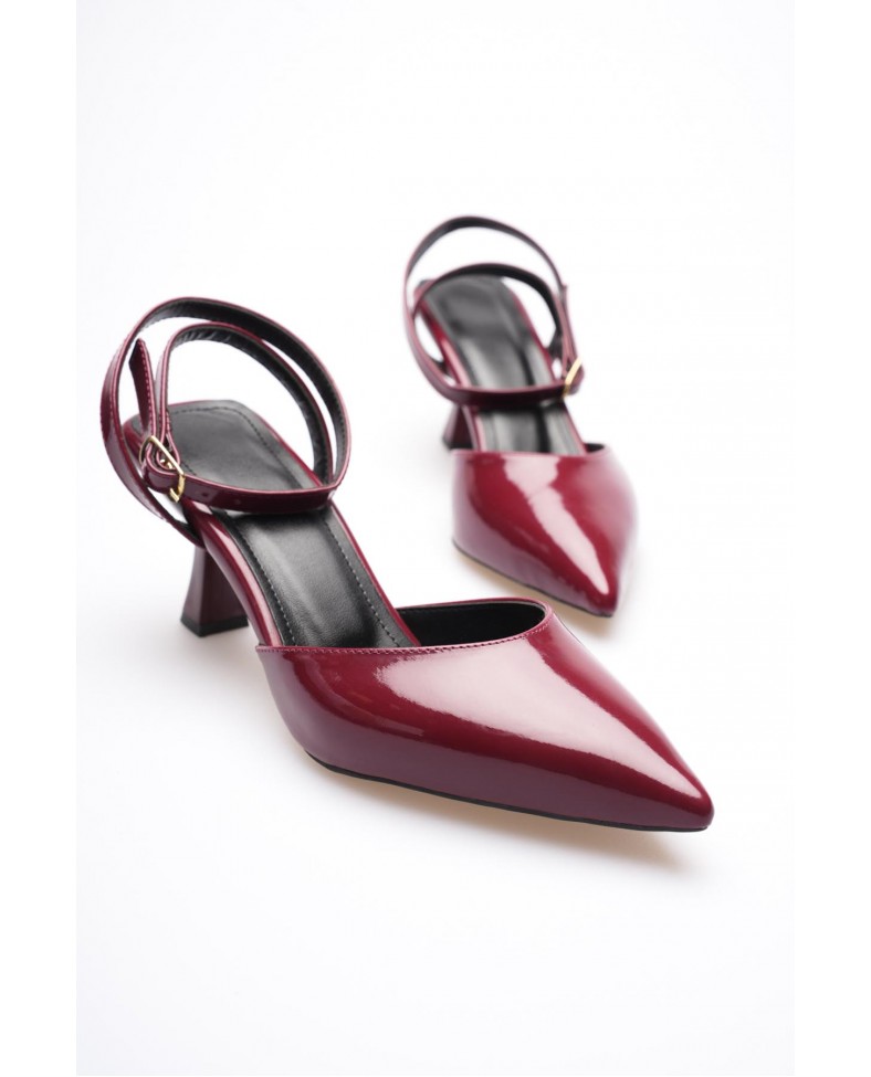 Kadın Bordo Rugan Topuklu Ayakkabı TR03MS02D