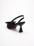 Siyah Fiyonklu Kitten Topuklu Slingback Kadın Ayakkabı TR08MS24A