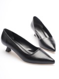 Siyah Kadın Günlük Kısa Topuklu Stiletto Ayakkabı TR20MS03A