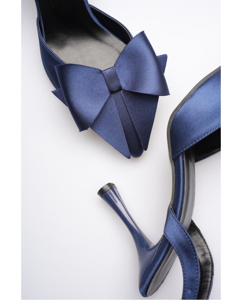 Kadın Lacivert Fiyonklu Saten Slingback Topuklu Ayakkabı TR40MS01E