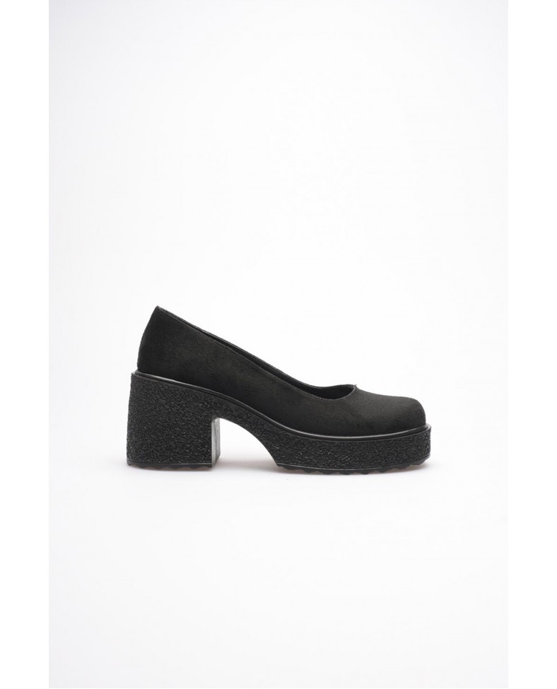 Siyah Süet Kadın Günlük Ayakkabı TR06MS04E