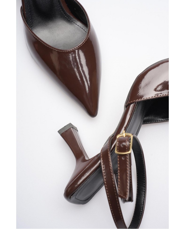 Acı Kahve Rugan Topuklu Ayakkabı TR03MS02E