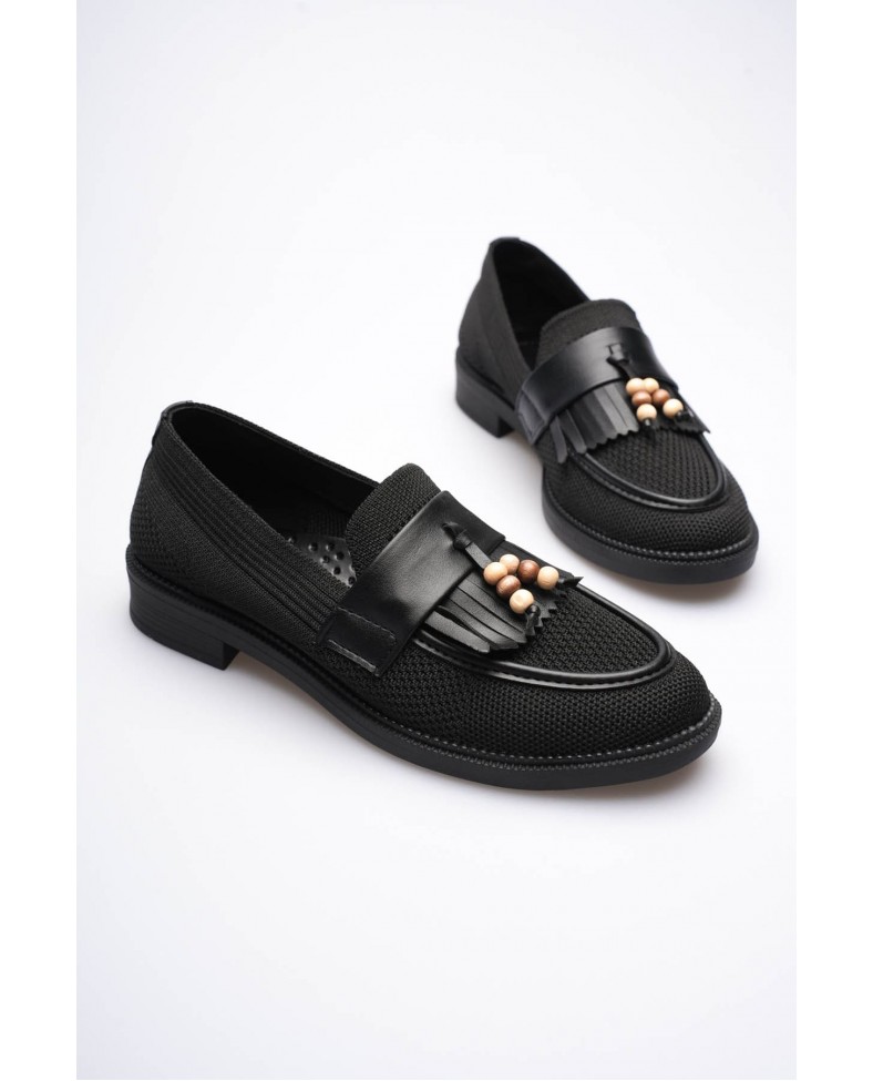 Kadın Siyah Boncuk Püsküllü Günlük Kısa Topuklu Ayakkabı TR30MS01A