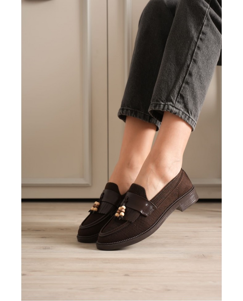 Kadın Acı Kahve Boncuk Püsküllü Günlük Kısa Topuklu Ayakkabı TR30MS01C