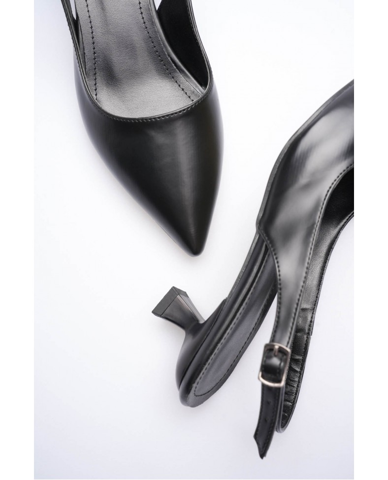 Kadın Siyah Sivri Burun Slingback Kısa Topuklu Ayakkabı TR20MS04A