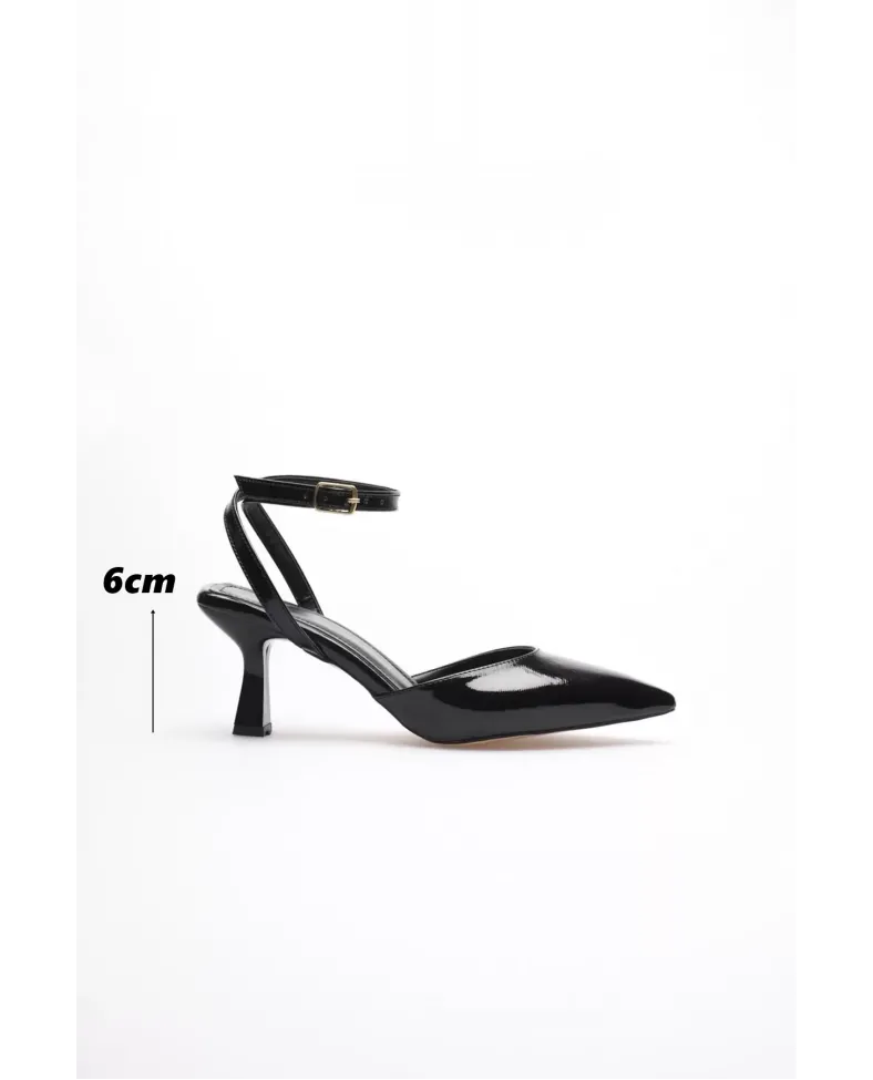Kadın Siyah Rugan Topuklu Ayakkabı TR03MS02A