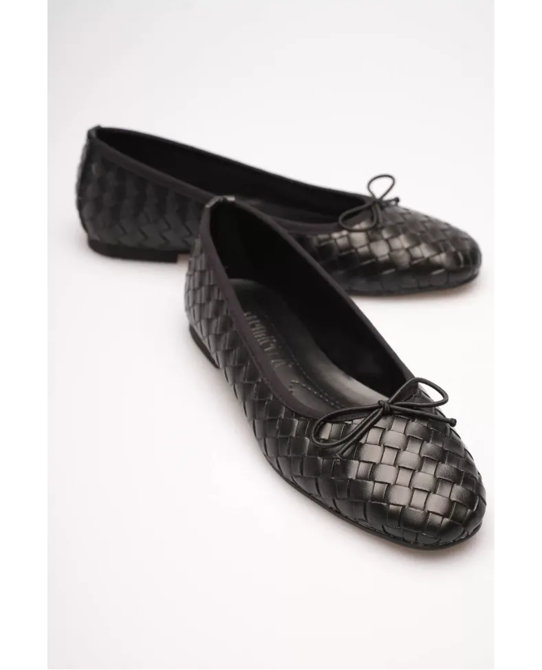 Kadın Siyah Örgü Dokulu Fiyonklu Babet Rahat Günlük Düz Ayakkabı TR23MS05A Somersan Giyim | Kadın, Erkek ve Çocuk Moda