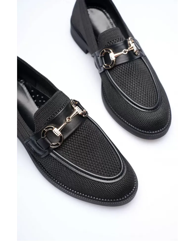 Siyah Kadın Loafer Metal Tokalı Rahat Günlük Ayakkabı TR30MS02A