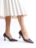 Kadın Mat Acı Kahve Stiletto TR08MS27L