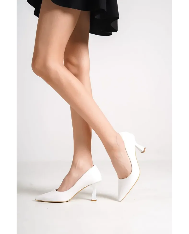 Kadın Beyaz Stiletto TR12MS06B