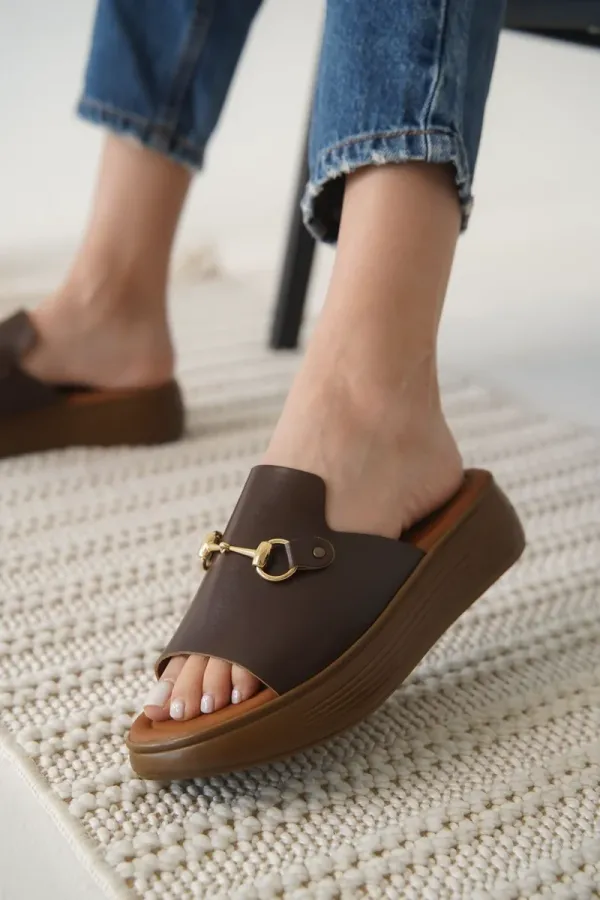 Acı Kahve Hakiki Deri Terlik TR31MY62E