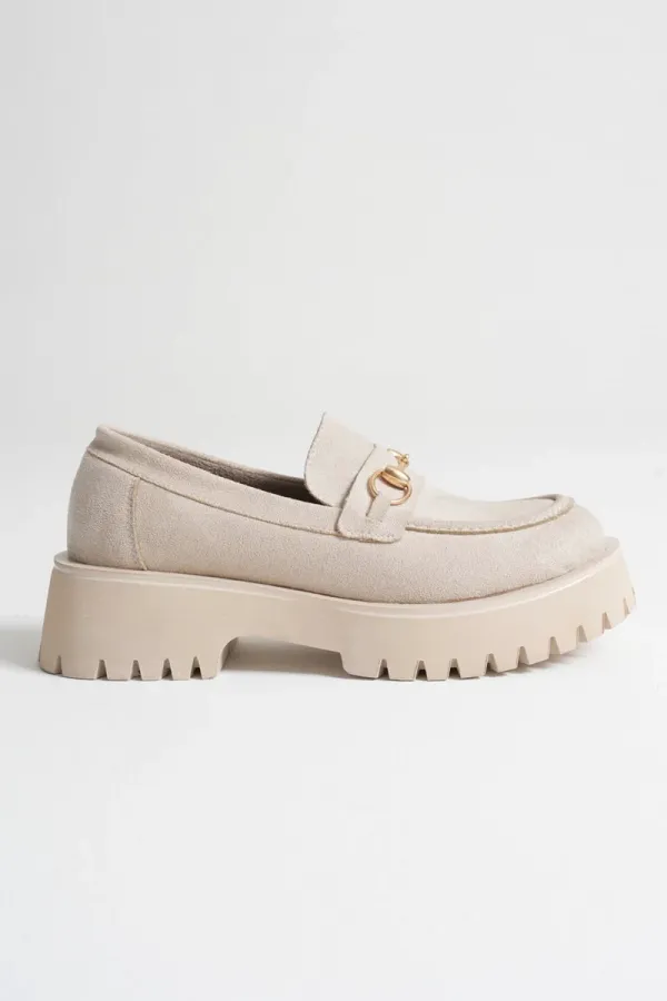Toka Detaylı Bej Süet Günlük Loafer Ayakkabı TR10MS04D