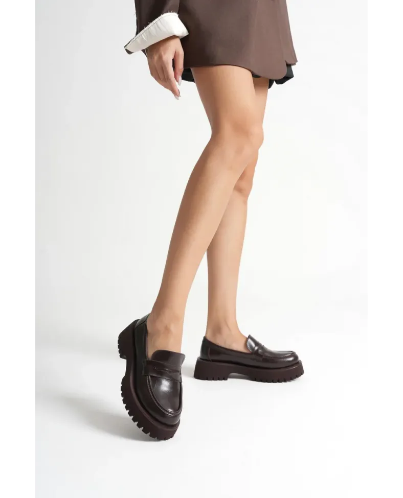 Kadın Günlük Acı Kahve Loafer Ayakkabı TR10MS02B