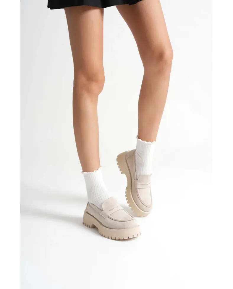 Kadın Günlük Bej Süet Loafer Ayakkabı TR10MS02D