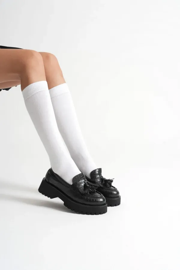 Kadın Günlük Siyah Kroko Baskılı Loafer Ayakkabı TR10MS03G