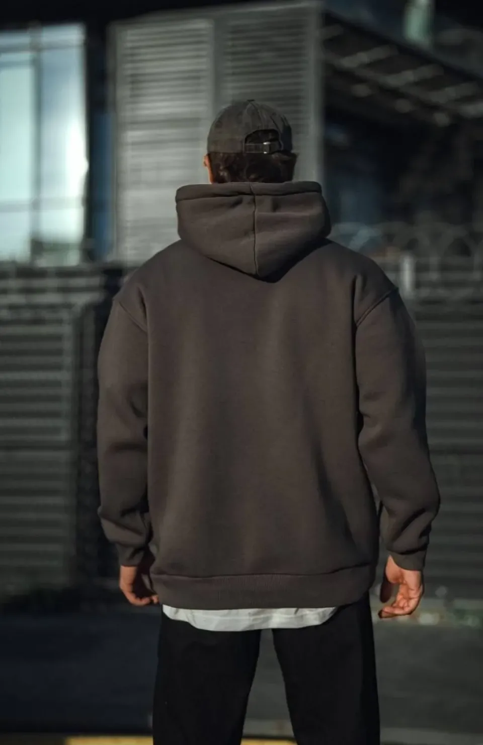 Üç İplik Penye Kapşonlu Basic SweatShirt - Füme