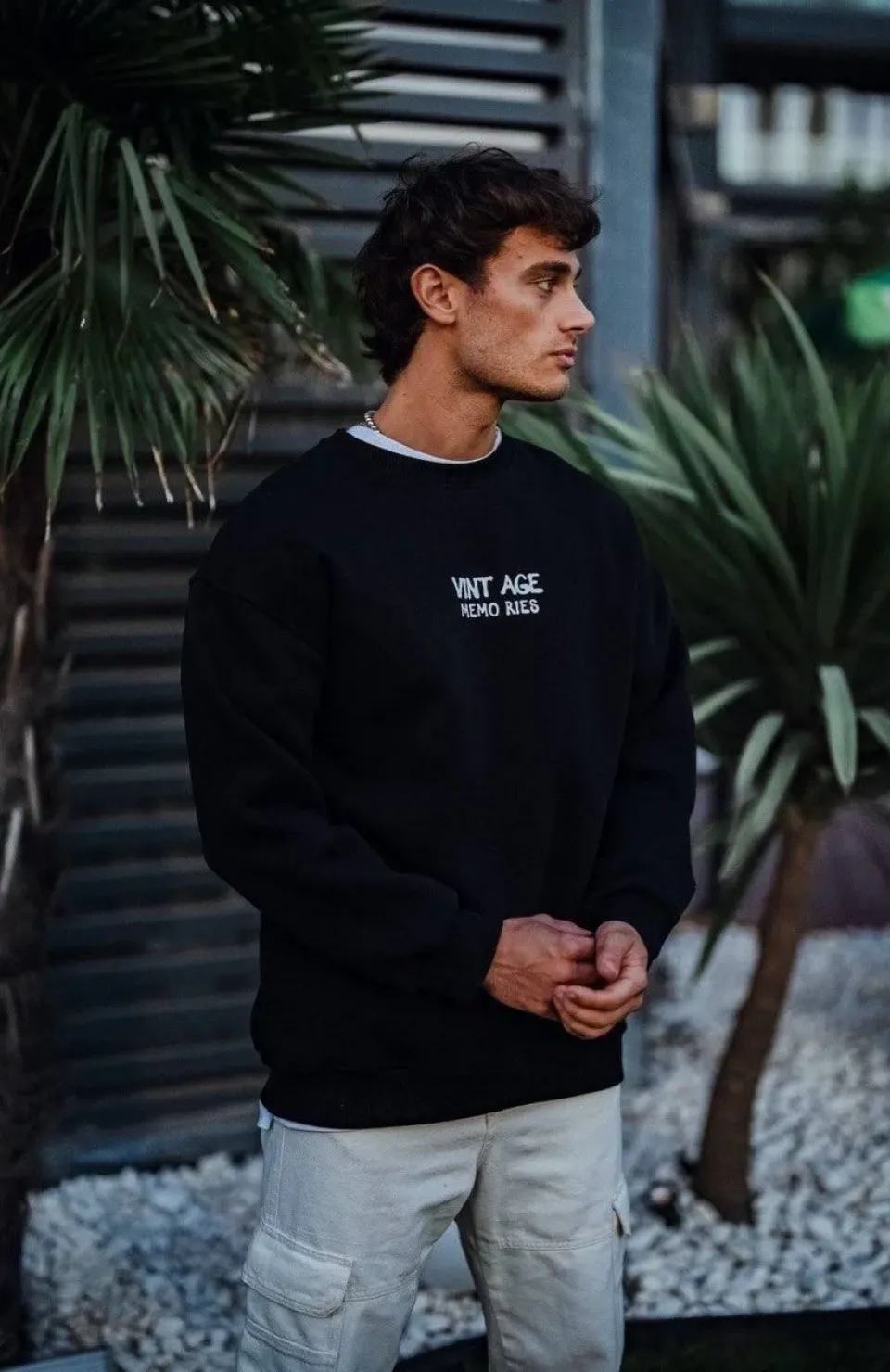 Oversize Bisiklet Yaka Üç İplik Baskılı SweatShirt - Siyah