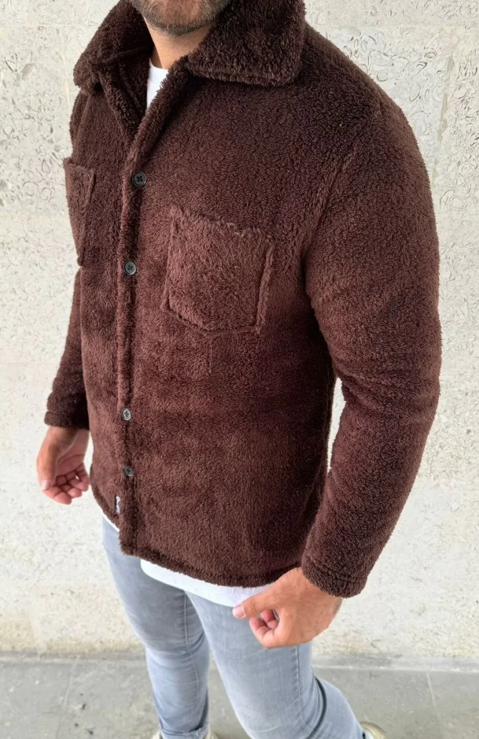 Erkek Pelüş Polar Hırka Gömlek – Yakalı, İlik Düğmeli, Göğüs Cepli, Yumuşak Dokulu Kışlık Regular Fit Rahat Günlük Model - Kahverengi