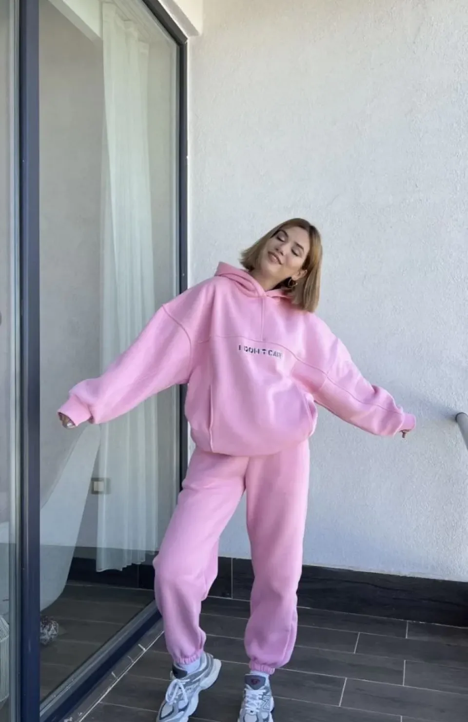 Nakış İşlemeli Üç İplik Sweat Takım- Pembe