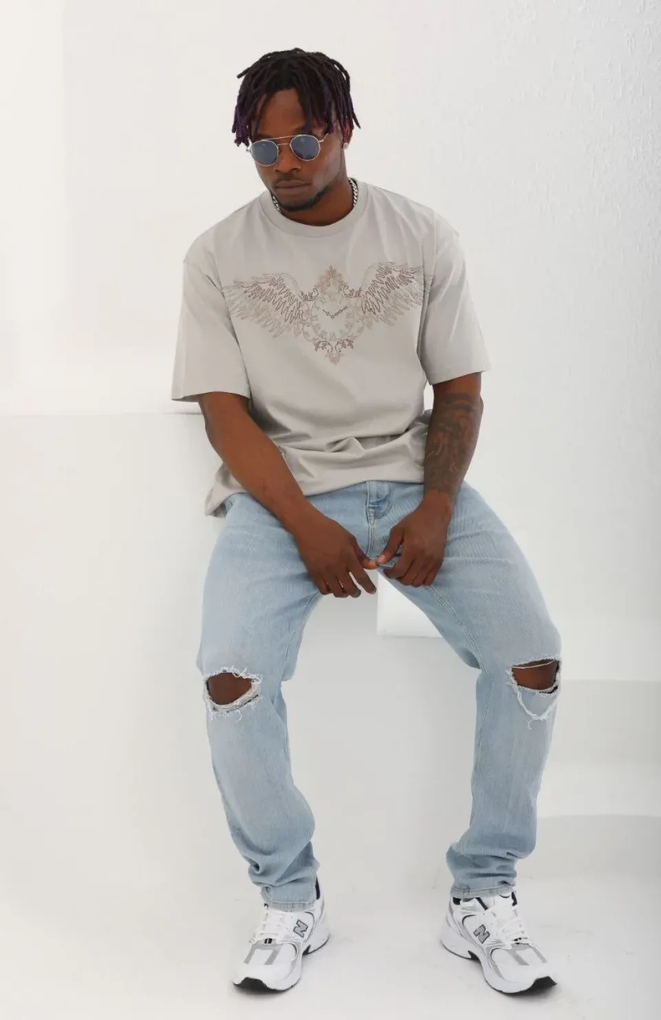 Unisex Oversize Taşlı Bisiklet Yaka T-Shirt - Gri