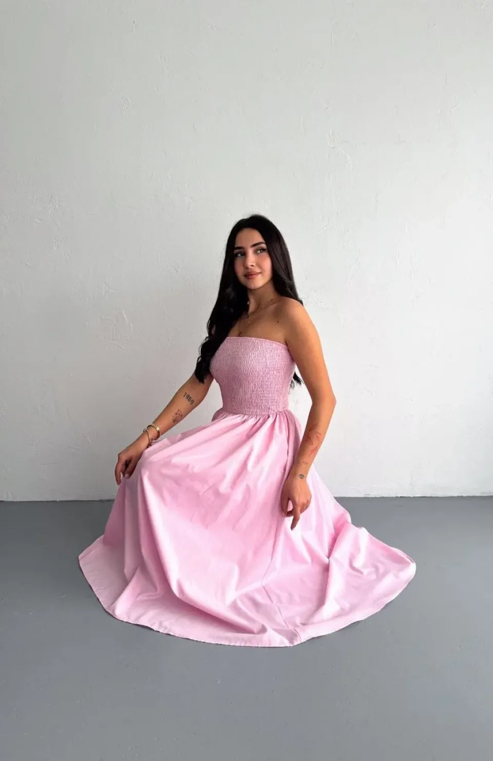 Straplez Pileli Elbise - Pembe