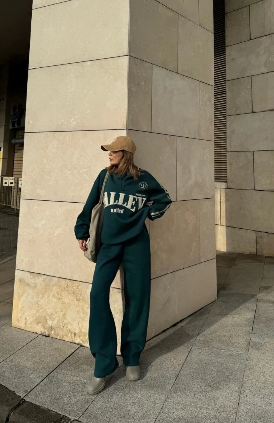 Üç İplik Yakalı Sweat Baggy Pantalonlu Takım - Yeşil