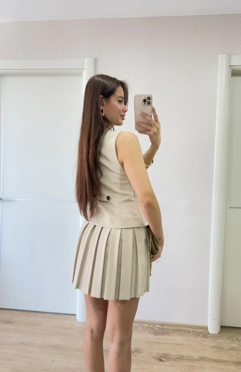 Keten Takım Görünümlü Düğme Detaylı Yelekli Mini Elbise - Bej