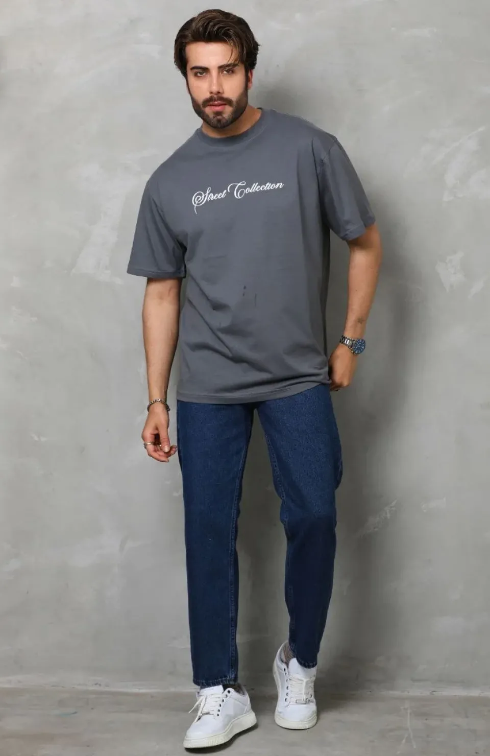 Unisex Bisiklet Yaka Baskılı Oversize T-Shirt - Füme Somersan Giyim | Kadın, Erkek ve Çocuk Moda