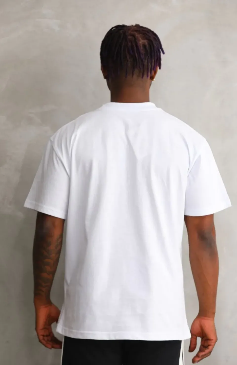 Unisex Oversize Kolye Dahil T-Shirt - Beyaz