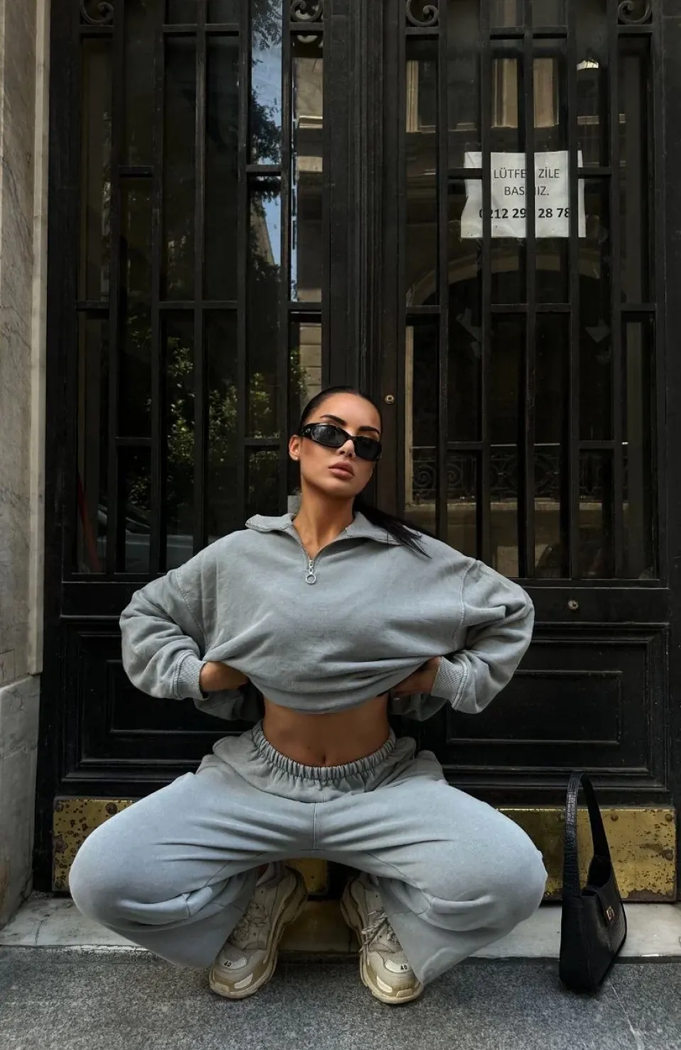 Yıkamalı iki iplik Kumaş Yakalı Fermuarlı Oversize Eşofman Takımı - Gri