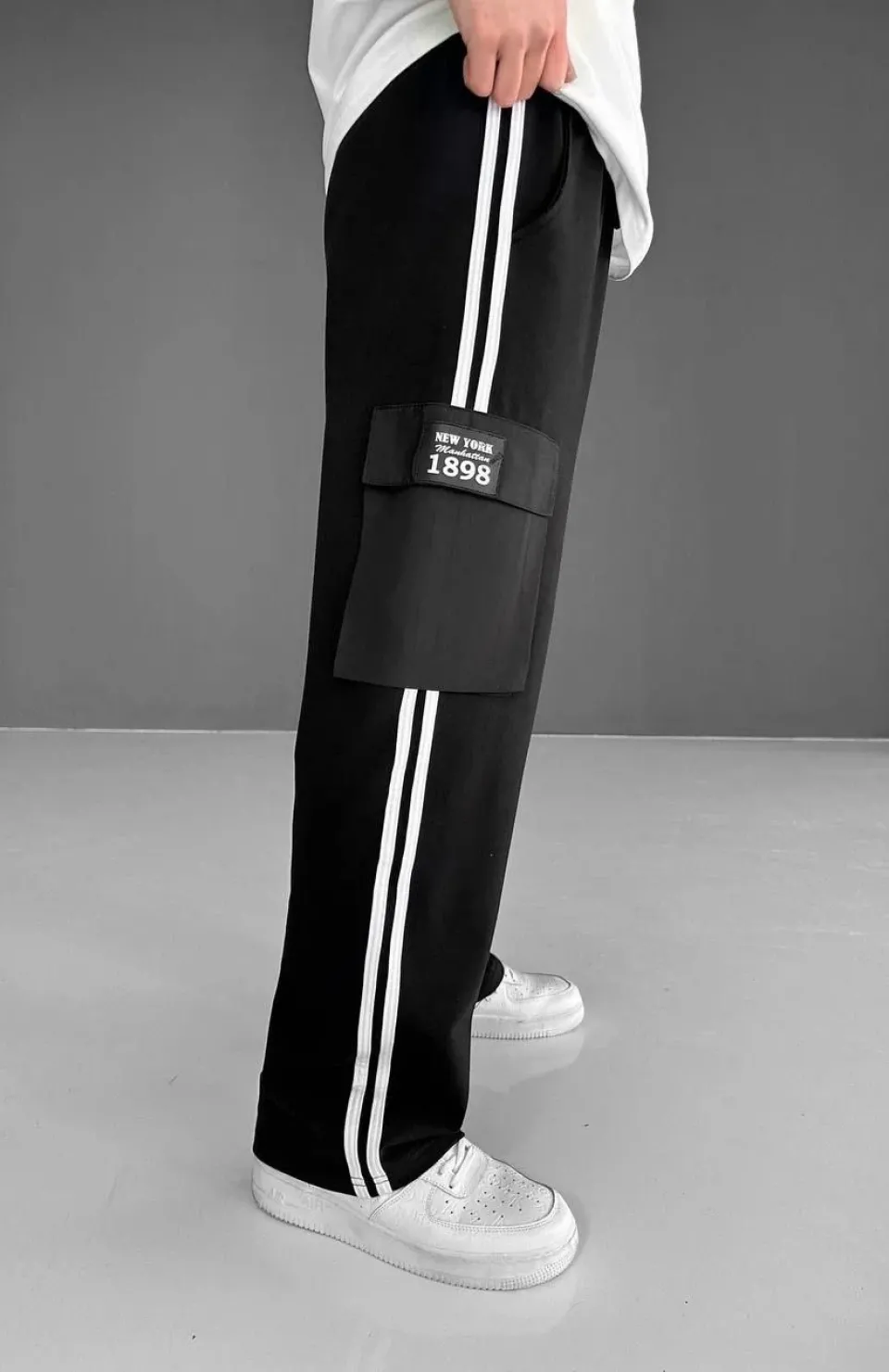 İki İplik Kumaş Kargo Cepli Şeritli Alt Esofman - Siyah