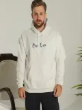 Erkek Oversize Üç İplik Şardonlu Kapüşonlu Sweatshirt – Beyaz “Other Lives” Ön ve Arka Baskılı, Kanguru Cepli, Ribanalı Rahat Kışlık Model Beyaz