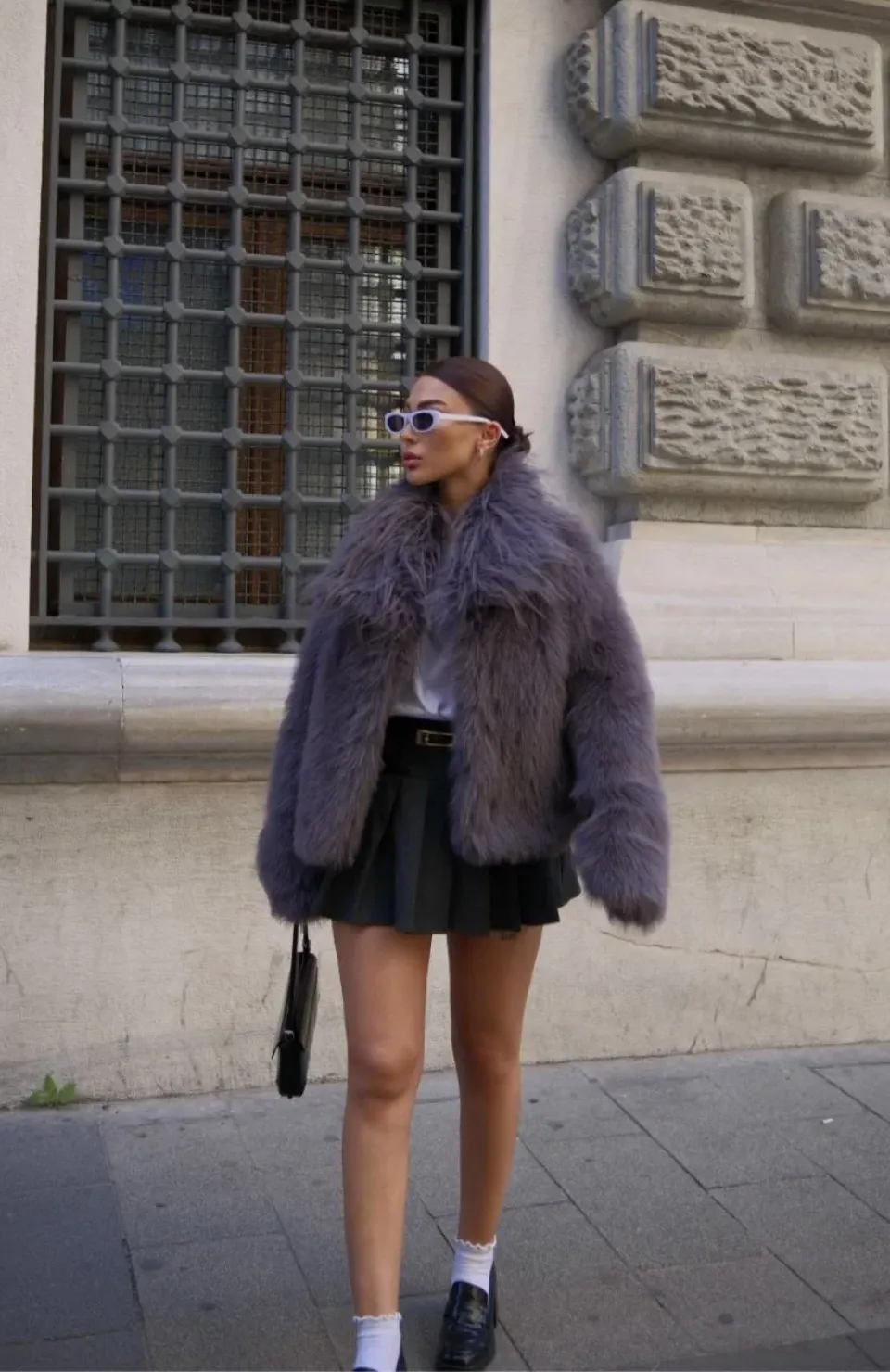 Salaş Sakallı Yumuşak Dokulu Yakalı Cepli Suni Kürk - füme