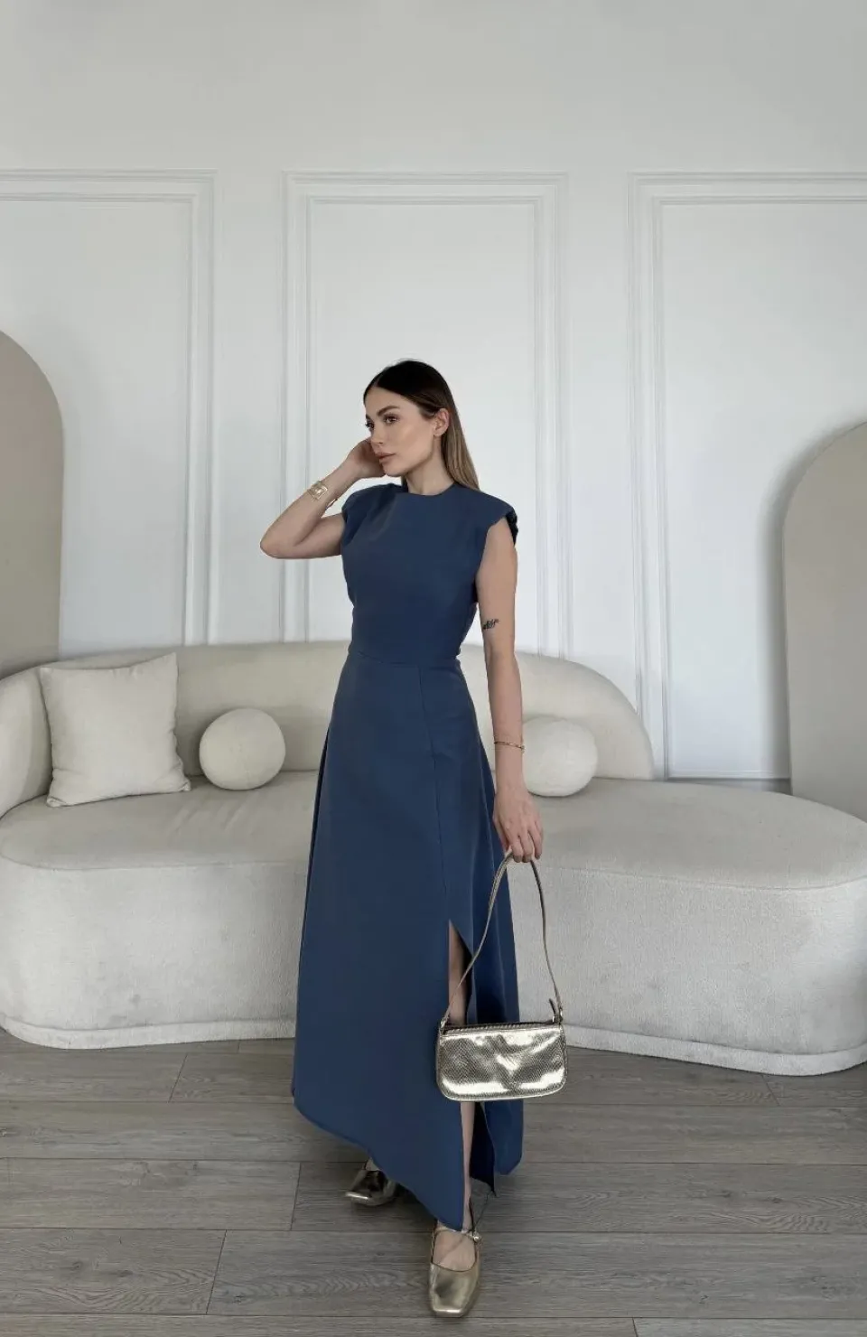 Keten Yandan Yırtmaçlı Uzun Elbise Sıfır Kol Elbise - Mavi