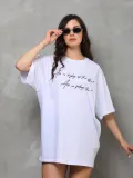 Unisex Bisiklet Yaka Baskılı Oversize T-Shirt - Beyaz Somersan Giyim | Kadın, Erkek ve Çocuk Moda
