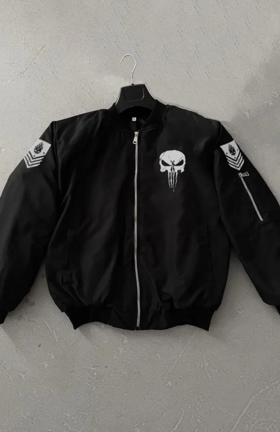 Siyah Askeri Tarz Bomber Mont – Unisex, Punisher Skull Detaylı, Fermuarlı, Cepli, Uzun Kollu, Bahar ve Kış Günlük Moda İçin Uygun - Siyah
