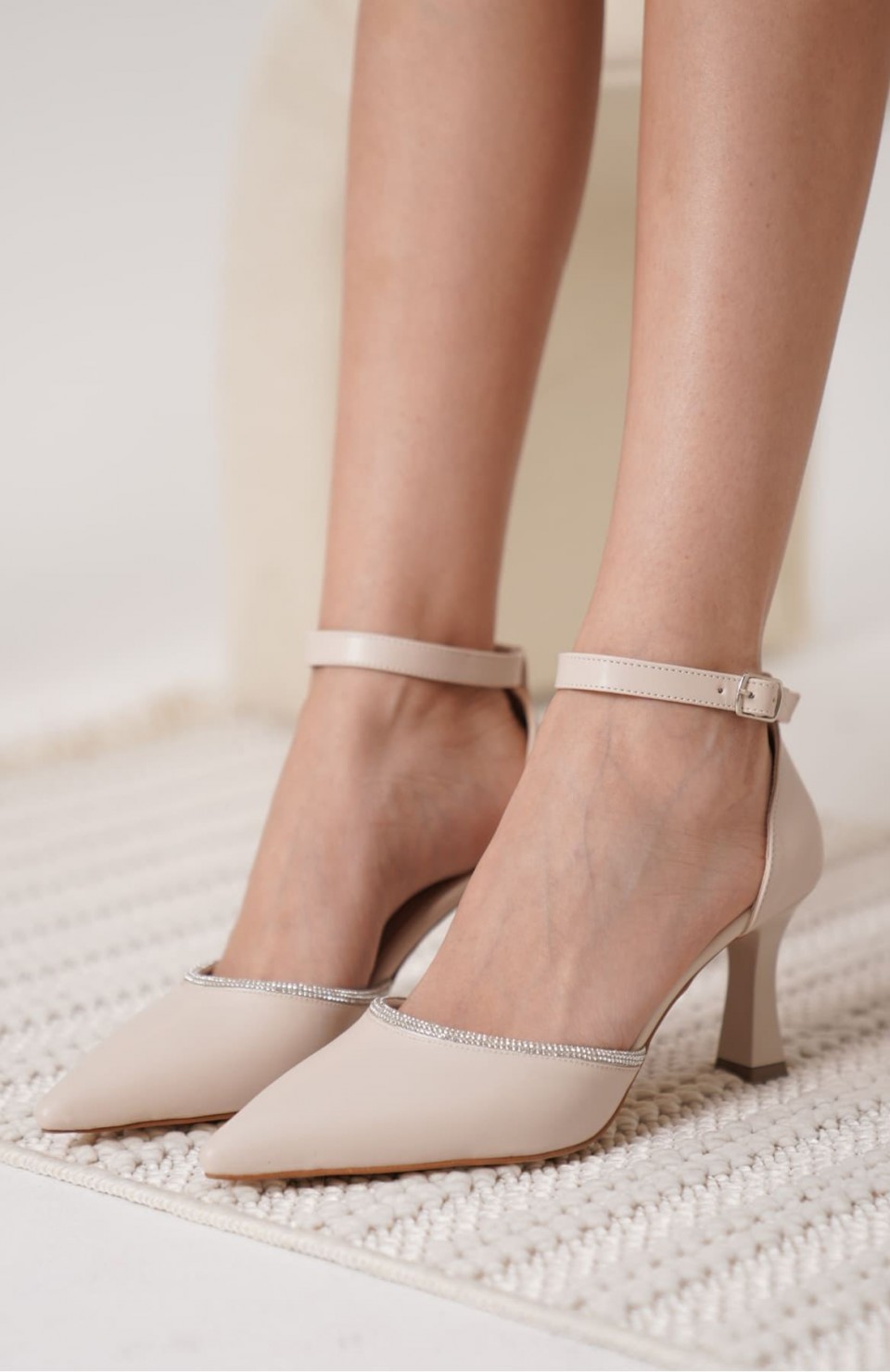 Taşlı Kadın Bej Topuklu Ayakkabı TR12MS02C Somersan Giyim | Kadın, Erkek ve Çocuk Moda