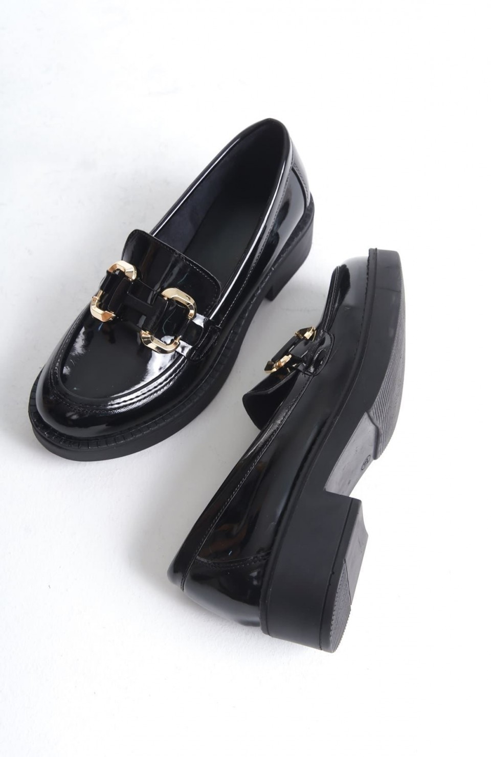 Rugan Siyah Gold Tokalı Kadın Loafer TR17MS02A Somersan Giyim | Kadın, Erkek ve Çocuk Moda