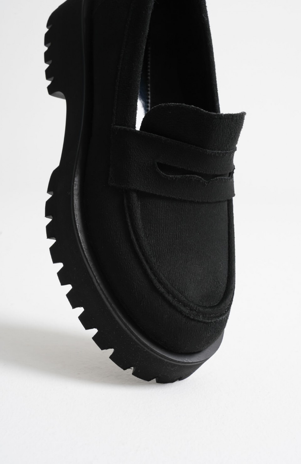 Kadın Günlük Siyah Süet Loafer Ayakkabı TR10MS02C Somersan Giyim | Kadın, Erkek ve Çocuk Moda